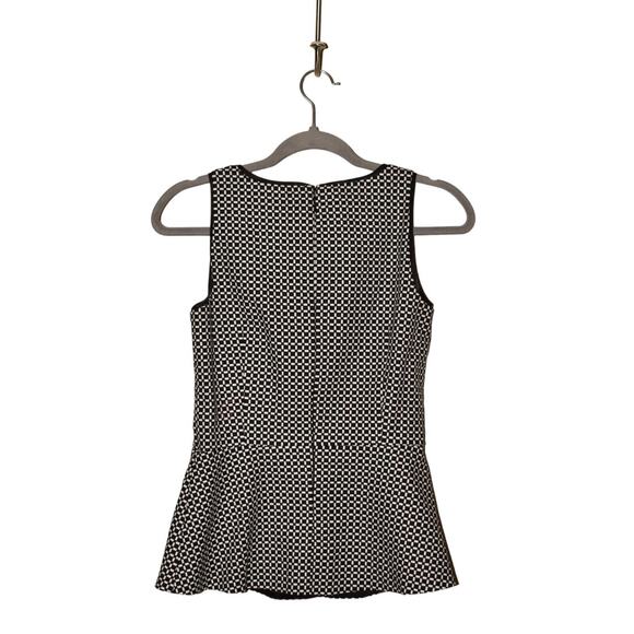 WHITE HOUSE BLACK MARKET $78 Geo Jacquard Bodice Peplum Top Size 0 - Picture 2 of 3